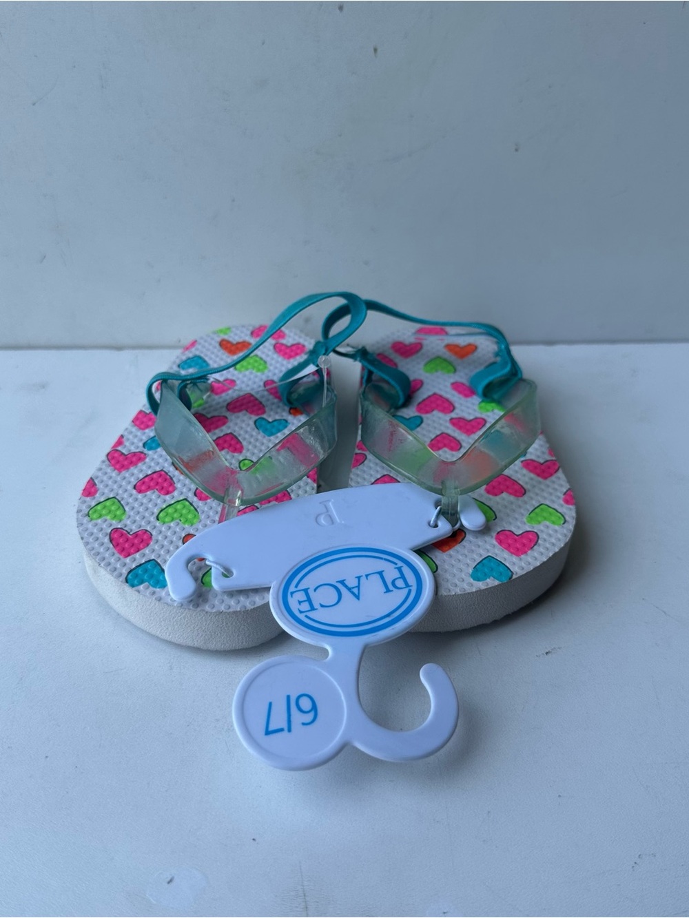 PLACE Girls Heart Print Flip Flop Sandals Toddler Size 6/7 Teal Strap